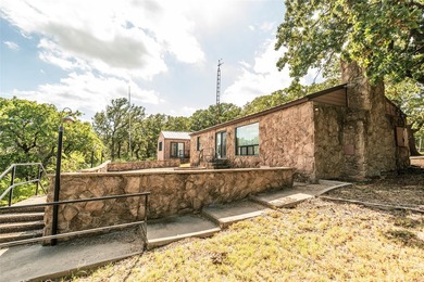 Phenomenal Lakefront Property on Lake Nocona! Rare opportunity - photo 14