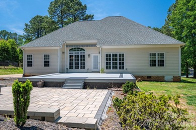 Welcome to this beautifully maintained home nestled on just over - photo 42