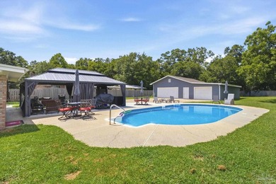 MOTIVATED SELLER!! Bring all offers!! Welcome to this elegantly - photo 2