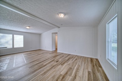 This beautifully renovated 3-bedroom, 2-bathroom home is packed - photo 4