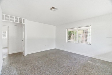 Welcome to an incredible opportunity in the heart of New Port - photo 5
