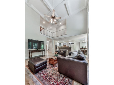 Welcome to your Forever home in a Golf Community where timeless - photo 6
