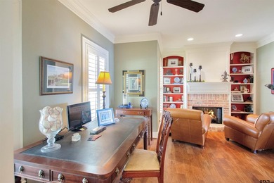 This stunning 4-bedroom, custom built 3408 sq ft lake front home - photo 13