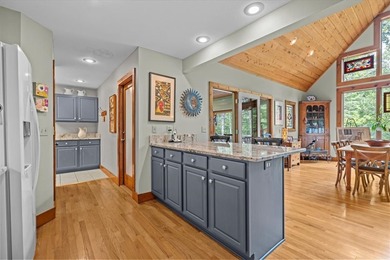 Lakefront Living in The Cliffs at Keowee Vineyards! Welcome to - photo 17