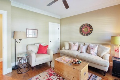 This stunning 4-bedroom, custom built 3408 sq ft lake front home - photo 28