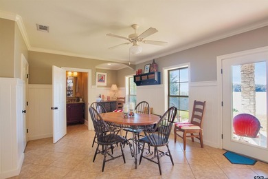This stunning 4-bedroom, custom built 3408 sq ft lake front home - photo 32