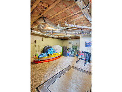 This stunning 4-bedroom, custom built 3408 sq ft lake front home - photo 35