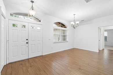 Under contract-accepting backup offers. Florida paradise! - photo 5
