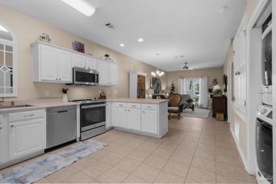 Unit K3 - Beautifully maintained GROUND-level three-bedroom - photo 8