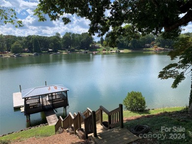 Lake Norman Home For Sale in Sherrills Ford North Carolina