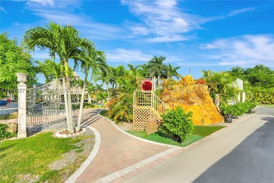 Rare turnkey income producing estate in The Redlands offering a - photo 16
