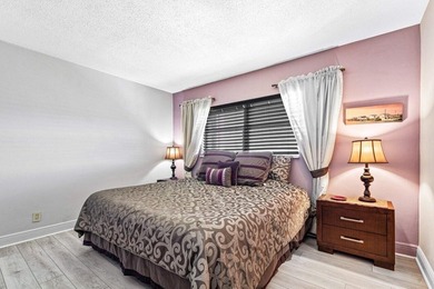Charming 2-bedroom, 2-bath condo Sold fully furnished! Brand new - photo 18