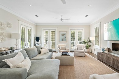 Deeded Beach Access! Spectacular 4 bedroom, 4 bath home in - photo 10