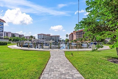 Charming 2-bedroom, 2-bath condo Sold fully furnished! Brand new - photo 24
