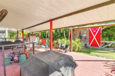 Rare turnkey income producing estate in The Redlands offering a - photo 31