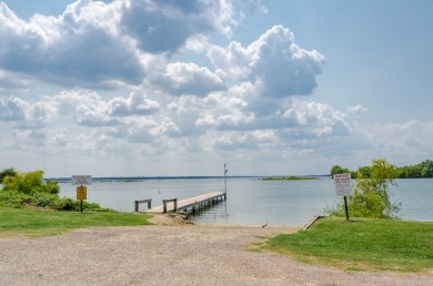 Waterfront RV Lot w/private dock & Awning! - photo 25