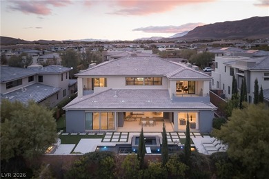 Gorgeous home in The Ridges with main-level primary suite. This - photo 40