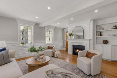 Steeped in Portsmouth history yet reimagined for modern living - photo 11