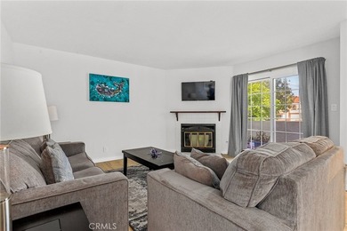 Welcome to this beautifully upgraded 3-bedroom, 2.5-bathroom - photo 16