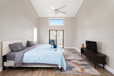 Beautifully renovated and move-in ready, this spacious 3-bedroom - photo 19