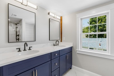 Steeped in Portsmouth history yet reimagined for modern living - photo 25