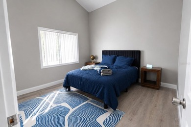 Beautifully renovated and move-in ready, this spacious 3-bedroom - photo 29