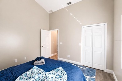 Beautifully renovated and move-in ready, this spacious 3-bedroom - photo 30