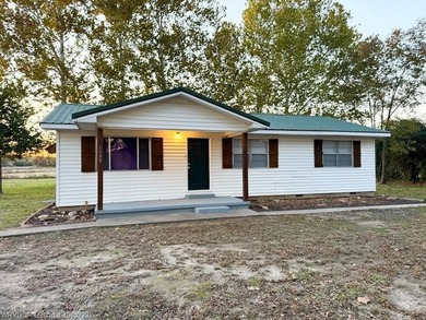 Arkansas River Home For Sale in Ozark Arkansas
