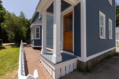 Steeped in Portsmouth history yet reimagined for modern living - photo 32