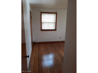 Investor opportunity in the heart of Euclid! This - photo 35