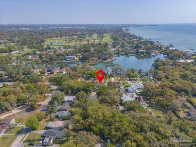 Welcome to this beautifully maintained 4-bedroom, 3-bath - photo 8