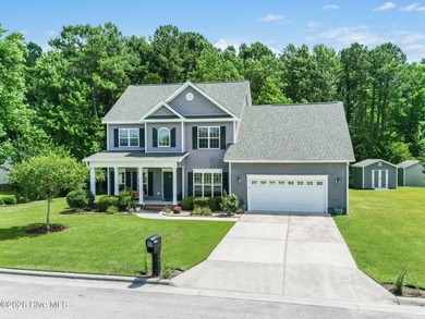 Welcome to this beautifully maintained home, perfectly situated - photo 2