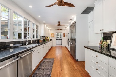 Experience the grandeur of this exceptional six bedroom, five - photo 18