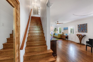 Experience the grandeur of this exceptional six bedroom, five - photo 31