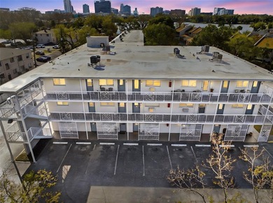 Lake Concord Condo For Sale in Orlando Florida