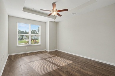 Welcome to this meticulously maintained 3-bedroom, 2-bathroom - photo 12