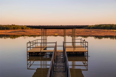 PRICE REDUCTION! 865.9 Acres High-Fenced Ranch with 8-Acre Lake - photo 12