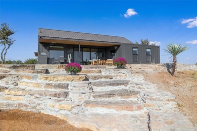 PRICE REDUCTION! 865.9 Acres High-Fenced Ranch with 8-Acre Lake - photo 17