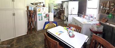 Discover this beautiful 3 bedroom, 2.5 bathroom LAKEFRONT home - photo 18