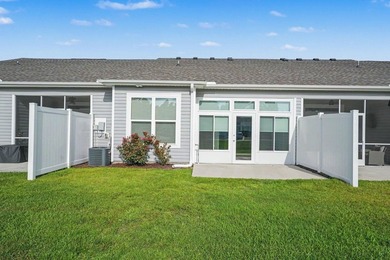 Welcome to this meticulously maintained 3-bedroom, 2-bathroom - photo 27