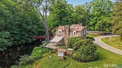 Revive a bygone era in this enchanting circa 1924 estate - photo 2