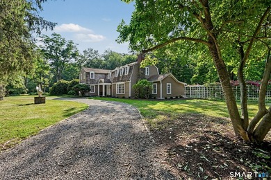 Revive a bygone era in this enchanting circa 1924 estate - photo 4