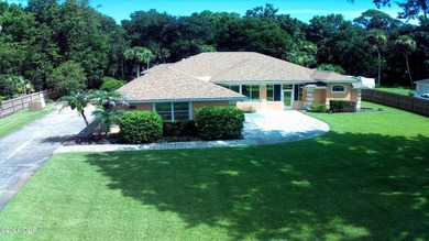 **Space. Privacy. Endless Possibilities.** Properties like this - photo 34