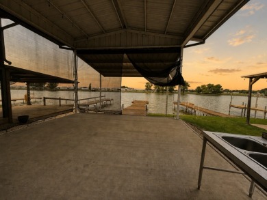 Waterfront RV Lot w/private dock & Awning! - photo 16