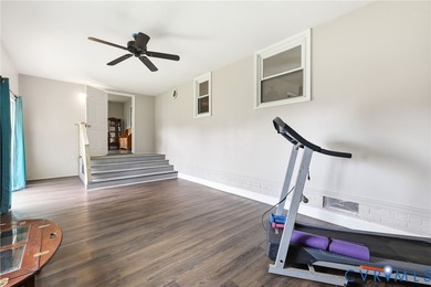 Welcome to this charming 3-bedroom, 1.5-bath home in the heart - photo 12