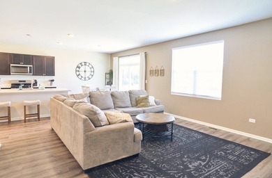 Welcome home to this fully finished 2-story residence offering - photo 12