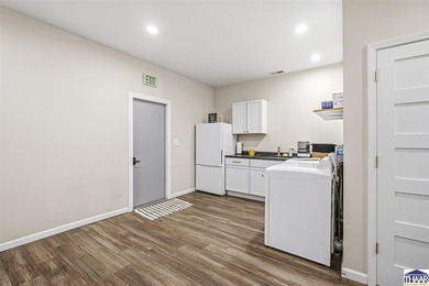 Prime location on West National Avenue in Brazil.  The property