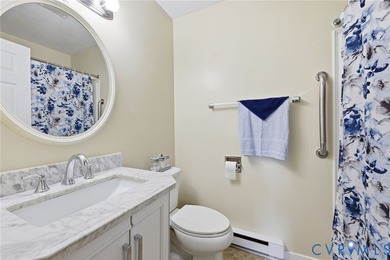 Welcome to this charming 3-bedroom, 1.5-bath home in the heart - photo 20