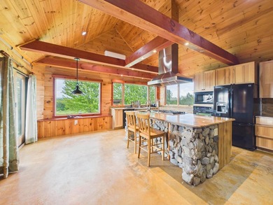 Some properties give agents *home envy*--this is absolutely one - photo 22
