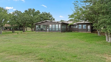 Nocona Hills Waterfront Retreat Experience the best of lake - photo 5